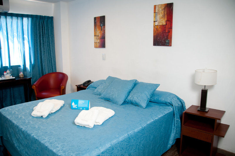 Savannah Cordoba Hotel Esterno foto