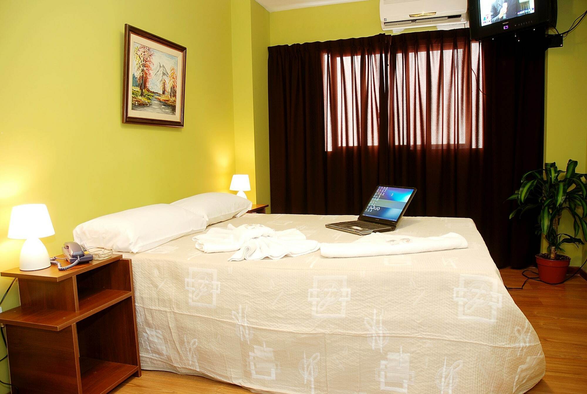 Savannah Cordoba Hotel Esterno foto